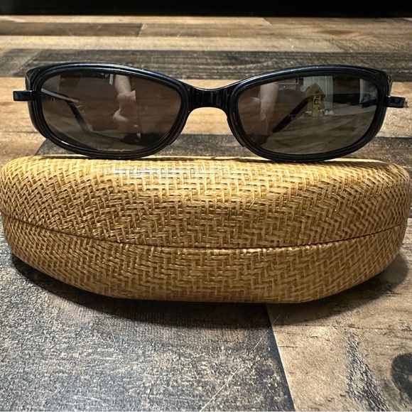 Maui Jim ‘Kapa’ Polarized Sunglasses - Picture 2 of 9